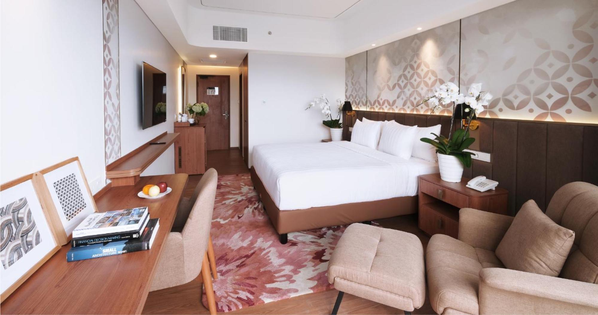 King Room,1742838263:JPEG